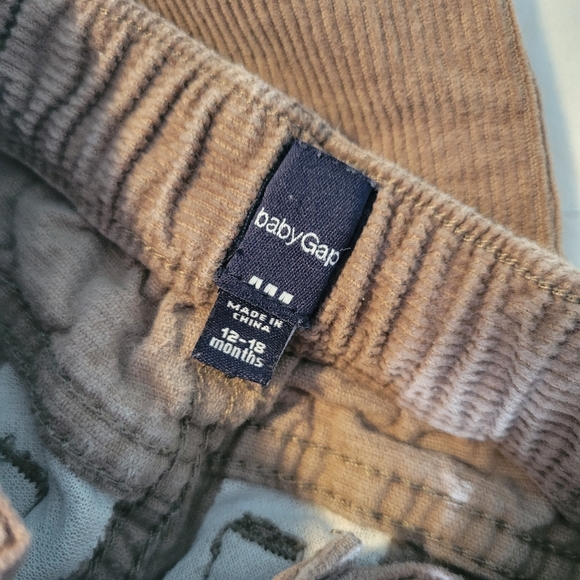 Baby Gap corduroy pants - Picture 4 of 5